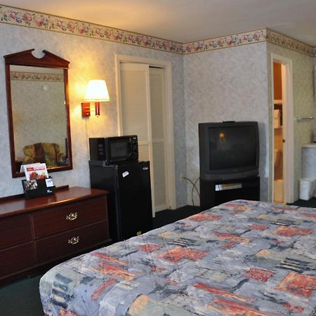 Merrimac Inn & Suites Williamsburg Ngoại thất bức ảnh
