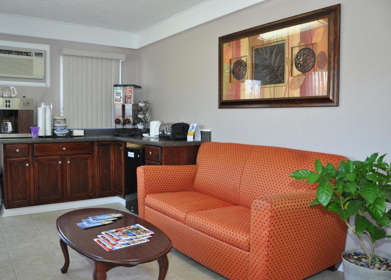 Merrimac Inn & Suites Williamsburg Ngoại thất bức ảnh