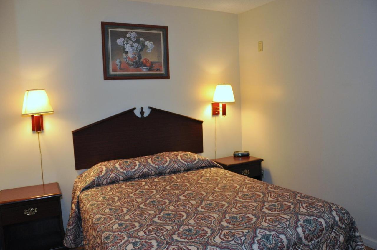Merrimac Inn & Suites Williamsburg Ngoại thất bức ảnh