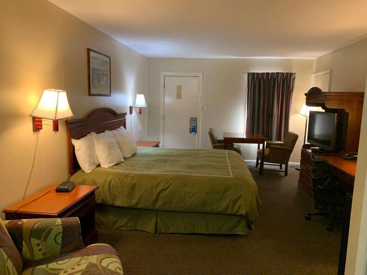 Merrimac Inn & Suites Williamsburg Ngoại thất bức ảnh