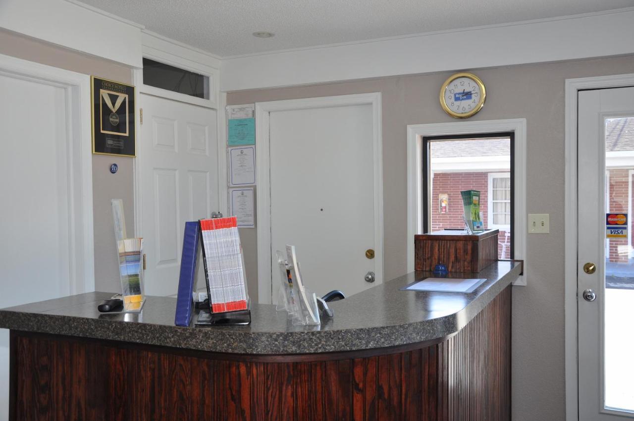 Merrimac Inn & Suites Williamsburg Ngoại thất bức ảnh