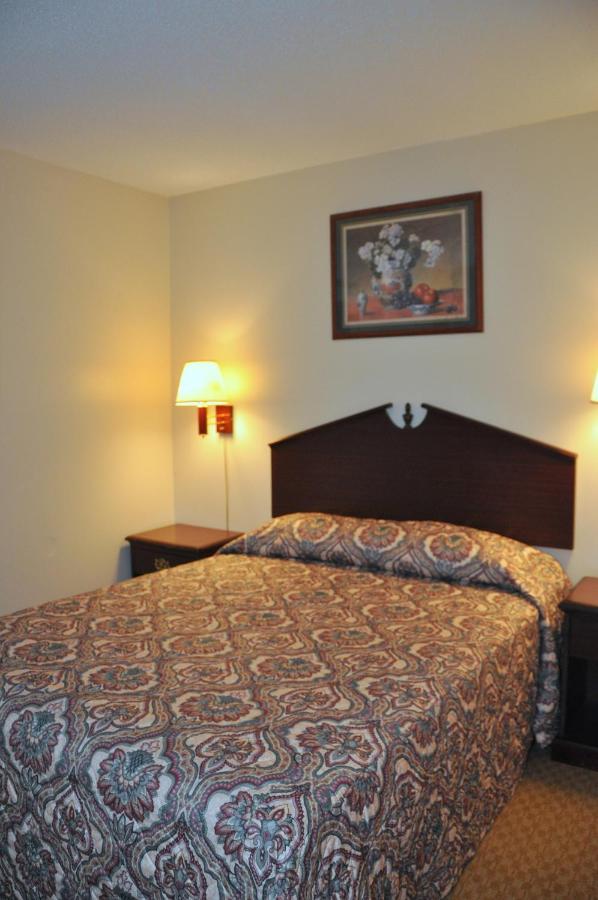 Merrimac Inn & Suites Williamsburg Ngoại thất bức ảnh